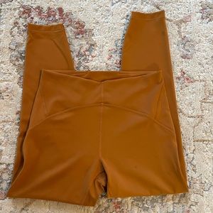 Lululemon leggings size 10